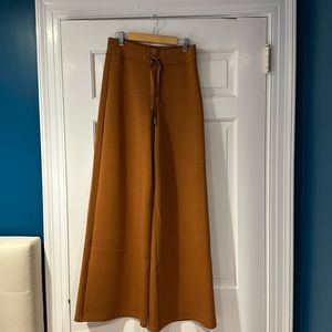 SPANX AirEssentials Wide Leg Pants, size small